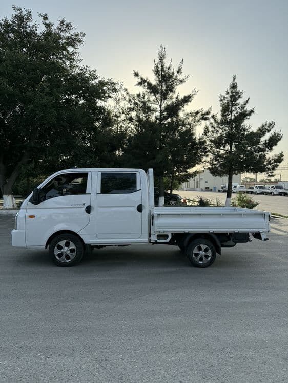 Hyundai Porter ll LPG Dubl kabina 1 Tonna — 4