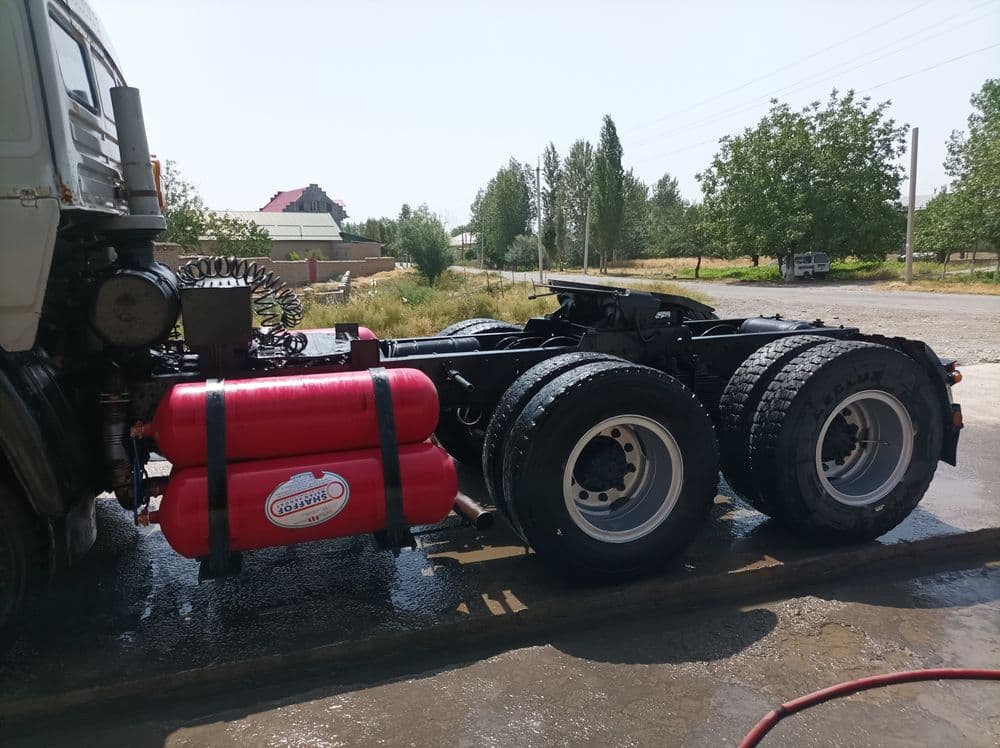 Kamaz tigach yili 2003 holati zor — 2