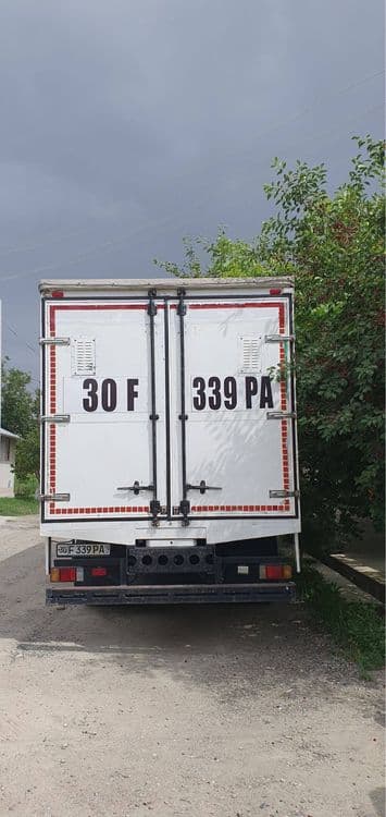 Isuzu sotiladi FVR — 3