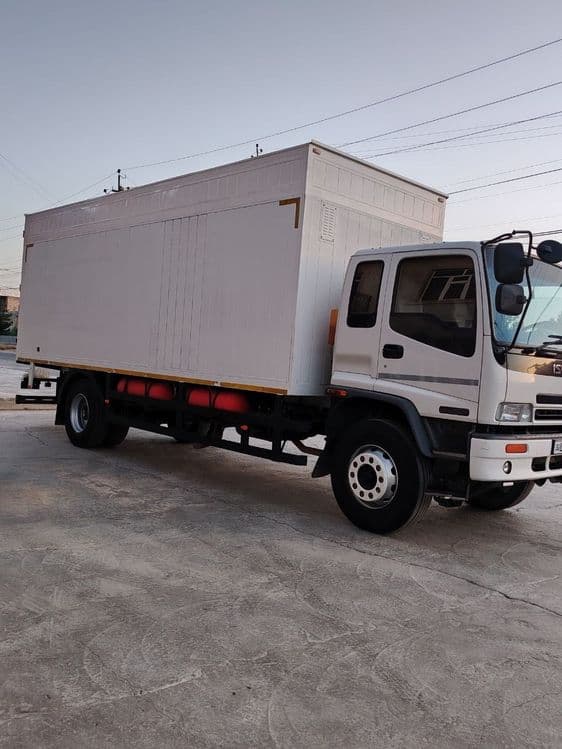Isuzu gurzavoy 10 tonalik — 2