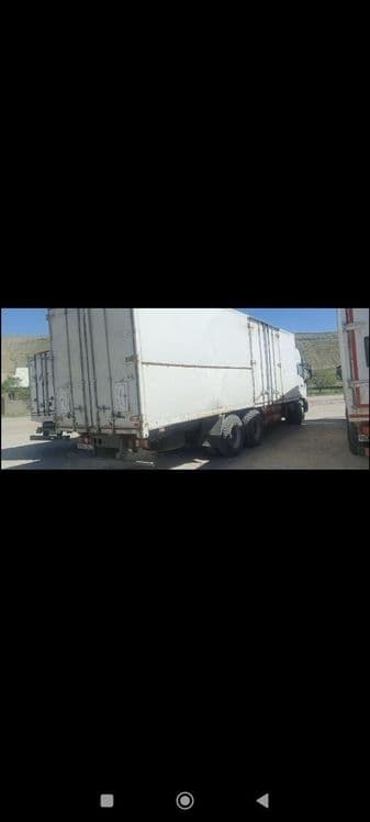 HOWA sinotruk V5 furgon — 2
