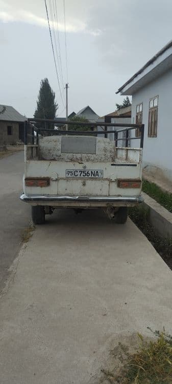 Gaz 24 ( pikap- pick up) — 3