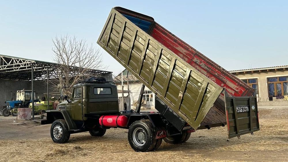 Samosval Ural Zil — 4