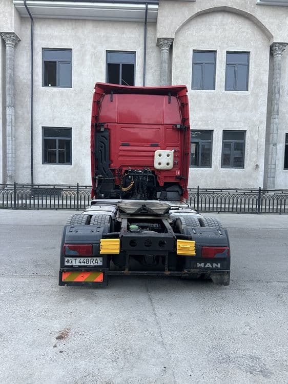 MAN TGX 18.480 Тягач Сотилади — 3