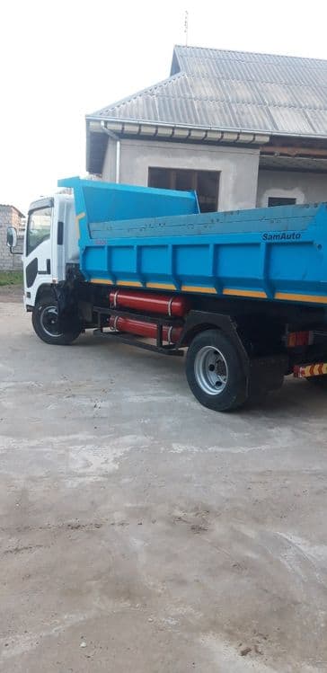 Isuzu samosval sotiladi — 4
