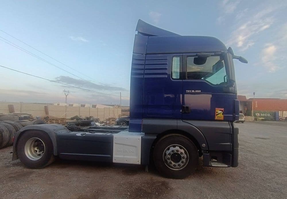 MAN TGX 18.460 EURO 6 Тягач Сотилади — 3