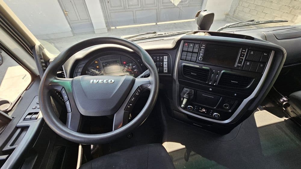 IVECO 460 Сотилади 
 Йили: 2017 — 6