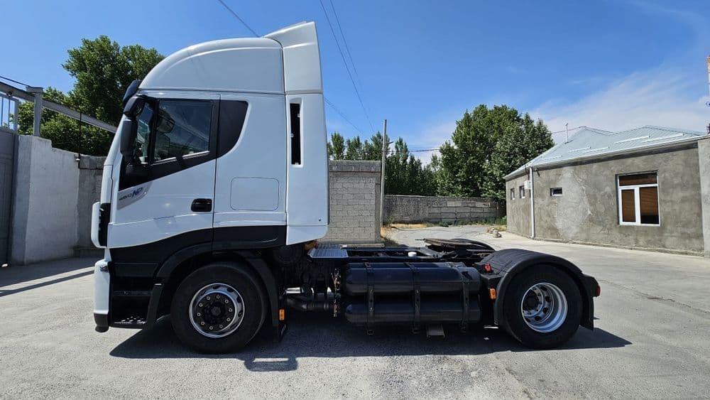 IVECO 460 Сотилади 
 Йили: 2017 — 7
