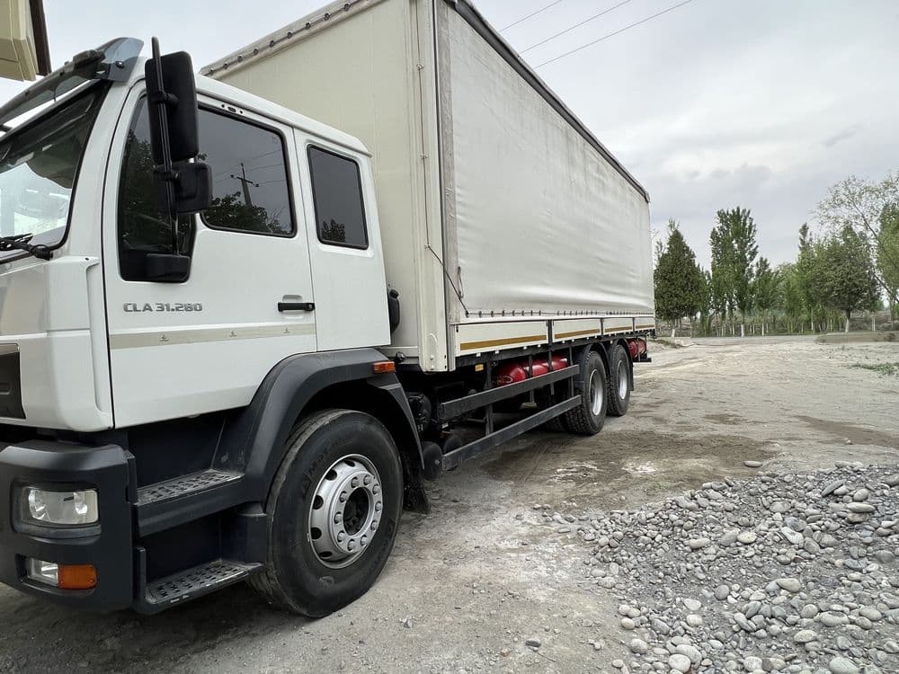 Man cla 31280 avtofurgon — 3
