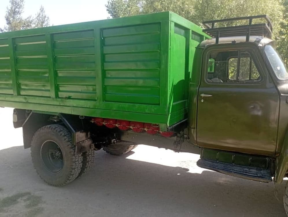 Gaz 53 sotiladi srochno — 3