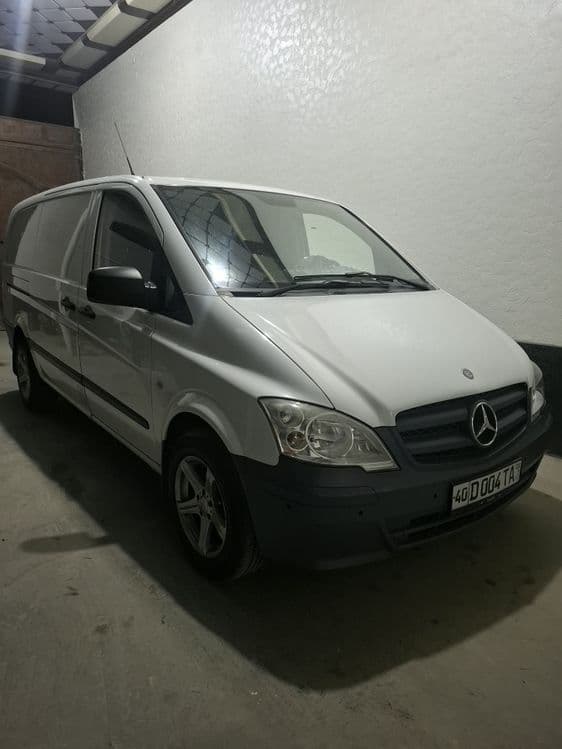 Mercedes-benz vito — 2