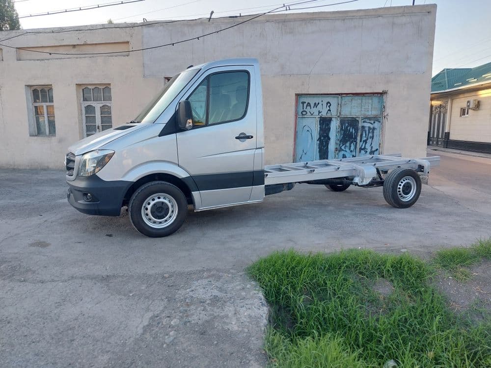 Sprinter Mercedes-Benz 906 — 4