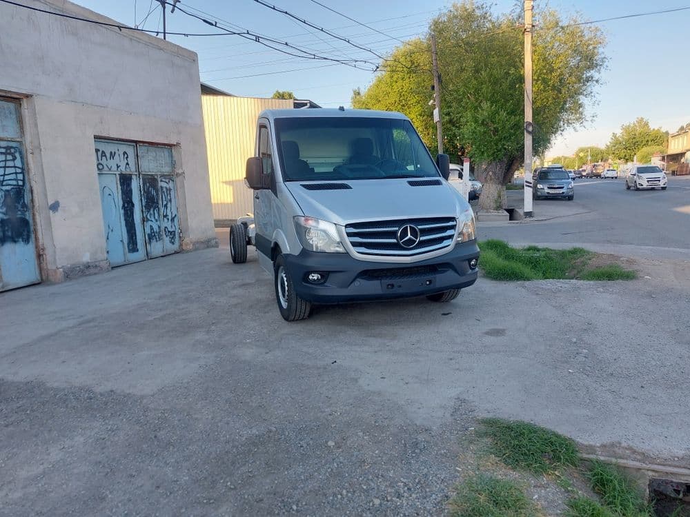 Sprinter Mercedes-Benz 906 — 6