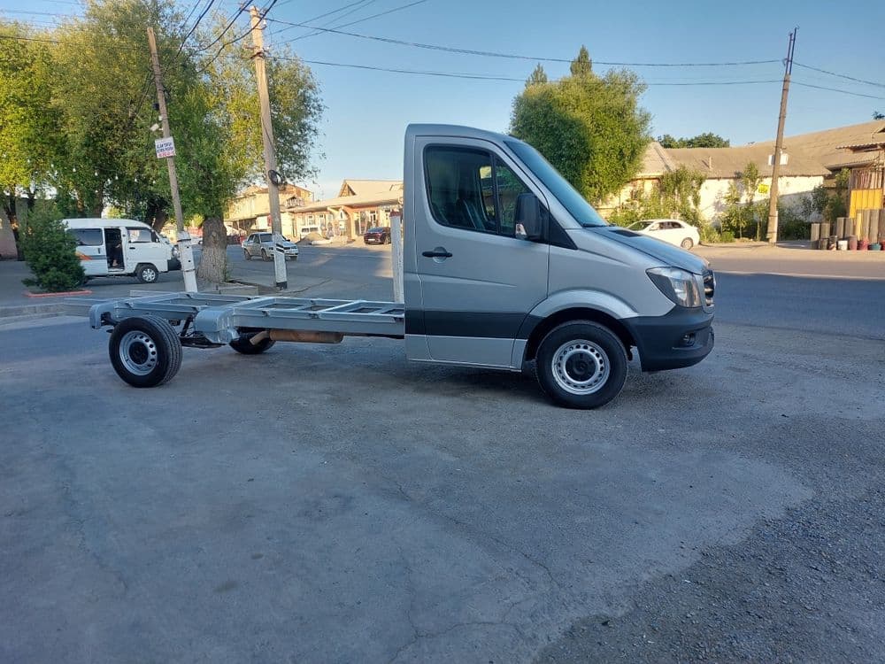 Sprinter Mercedes-Benz 906 — 7