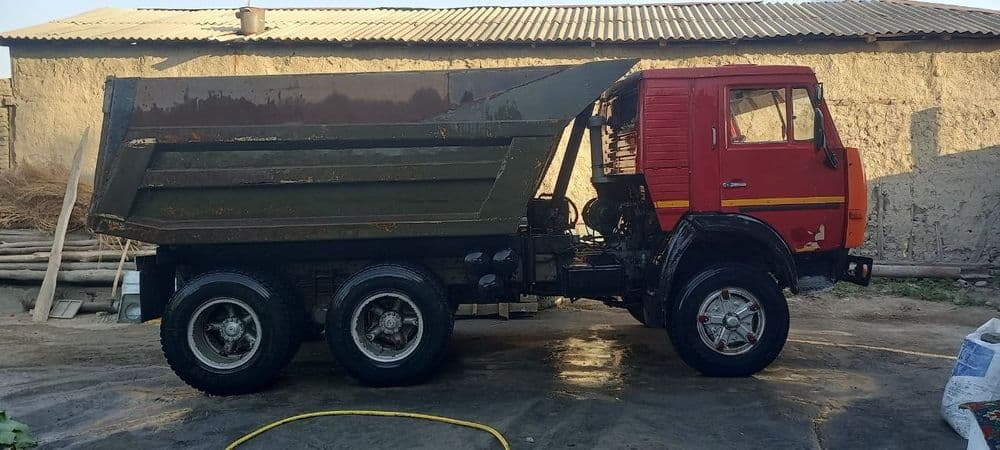 Самосвал КАМАЗ 1985 — 4