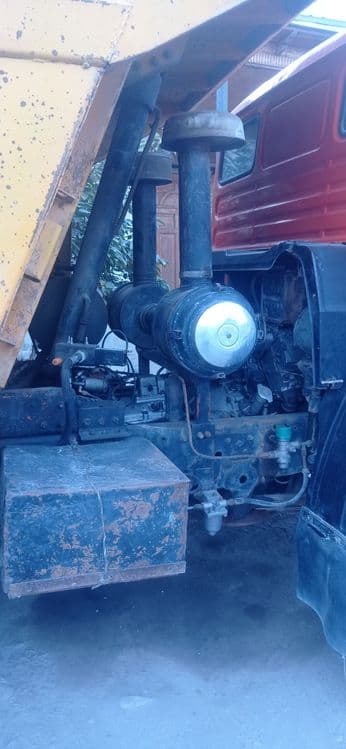 Kamaz gruzavoy sotiladi — 1
