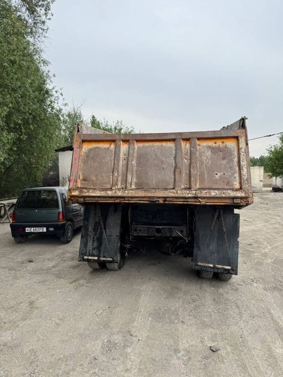 Kamaz sotiladi yili 1996 — 5