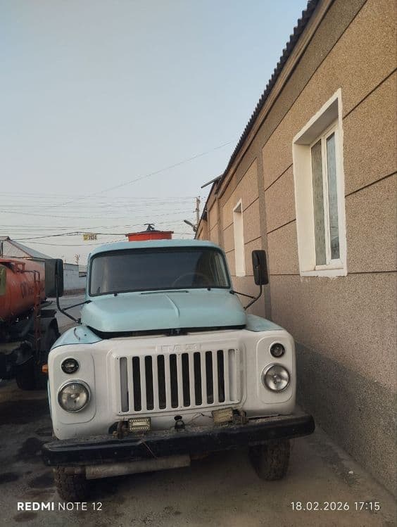 Gaz 53 Benzavoz. — 6