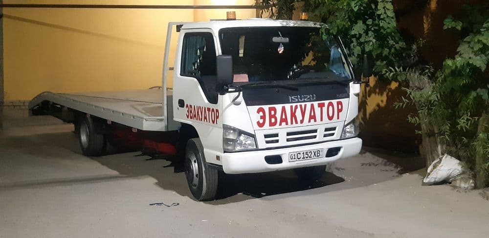 Isuzu evakuatori yaxshi xolatda mator karop senji — 4