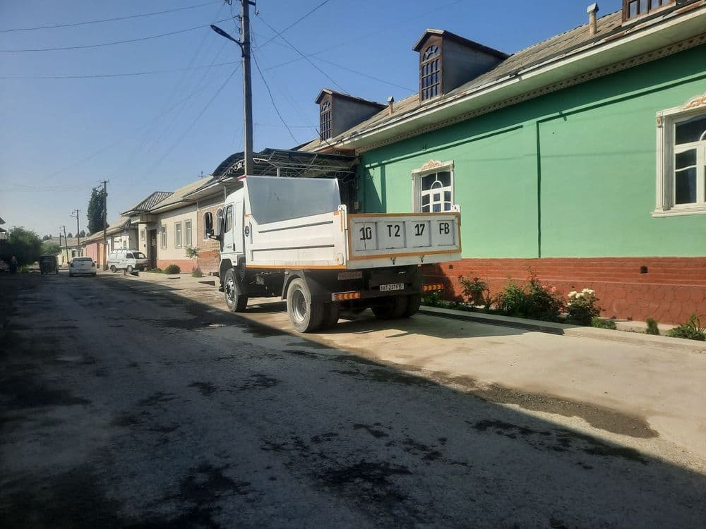 Samasval Ford cargo 1827 sotiladi yili 2002 — 4