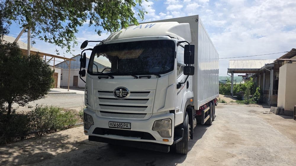 FAW furgon sotiladi 510.mln — 2