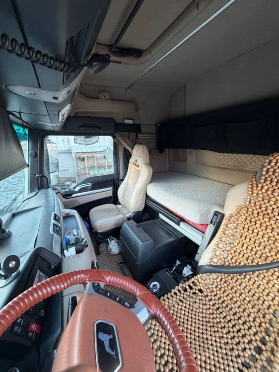 MAN TGX 18.460 EURO 6 Тягач Сотилади — 4