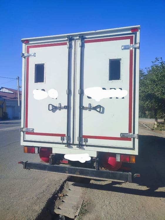 Isuzu 5 tonalik narxi kelshladi — 2
