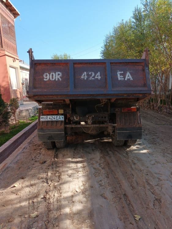 Kamaz sotiladi, garantiyali — 2