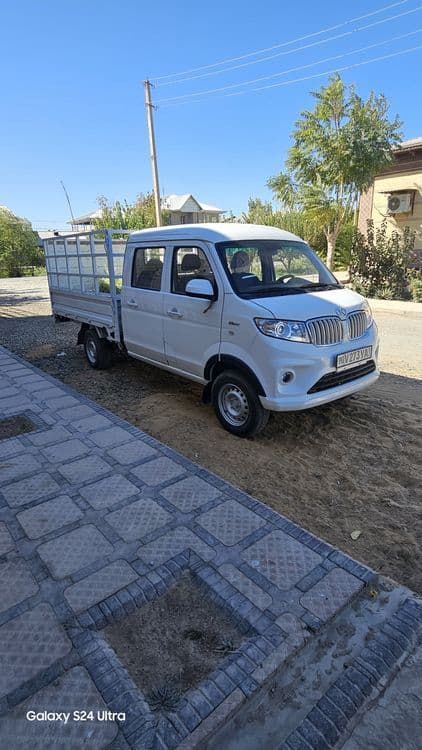 Shineray T32 dubl kabina — 2