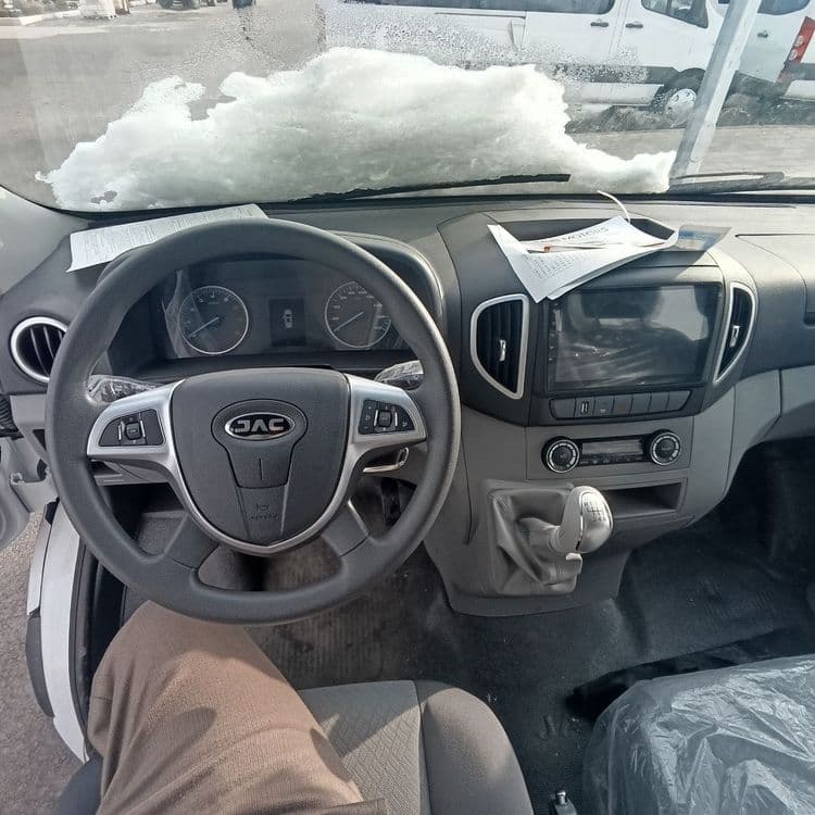 JAC  Sunray

JAC Sunray -надежный коммерческий микроавтобус вместимост — 5