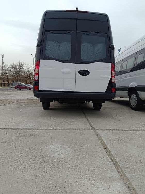 JAC  Sunray

JAC Sunray -надежный коммерческий микроавтобус вместимост — 6