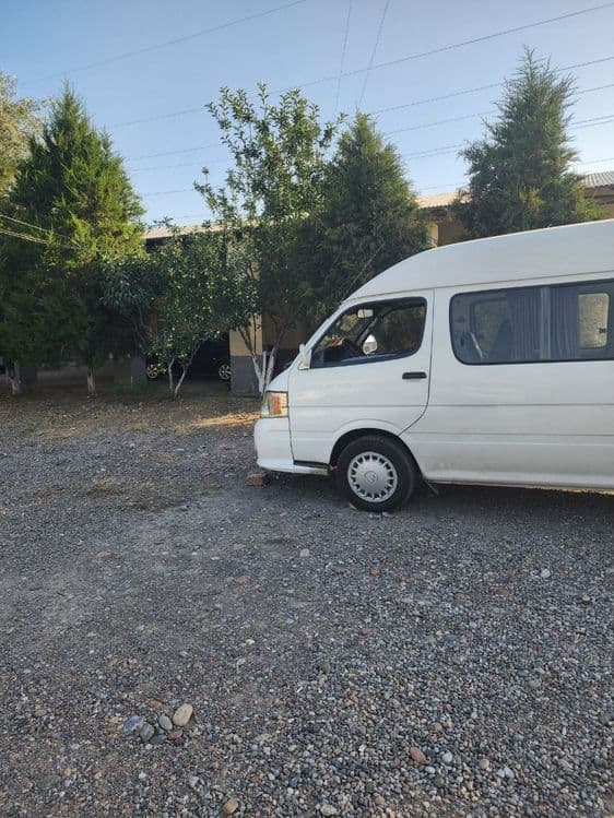 Mikro aftobuz Faton — 2