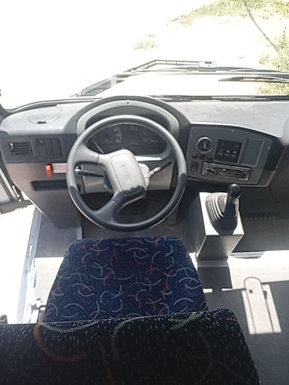 Autobus moshina 50 prabek saloni miyahkiy
