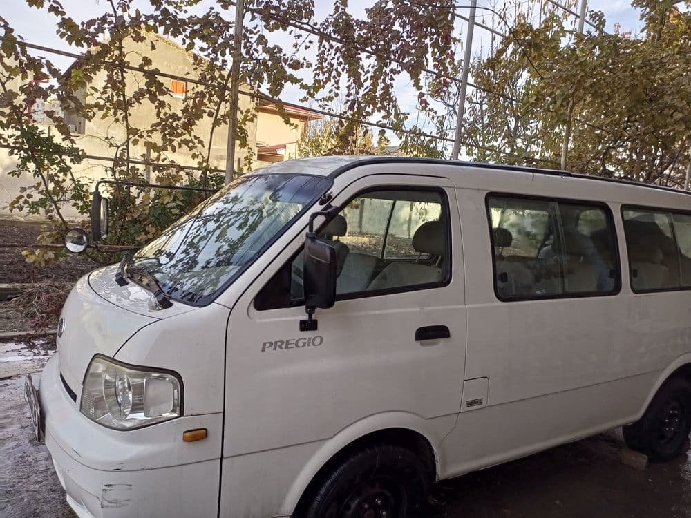 Kia Pregio avtobus — 1