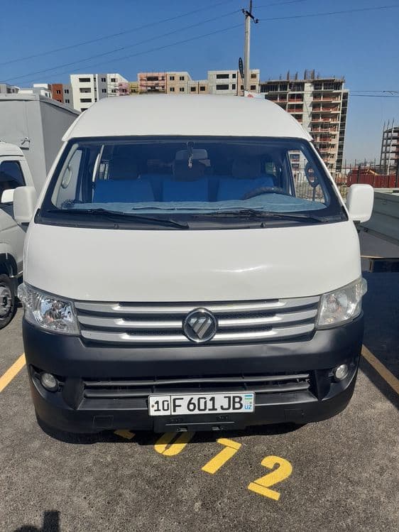 Mikroavtobus Faton