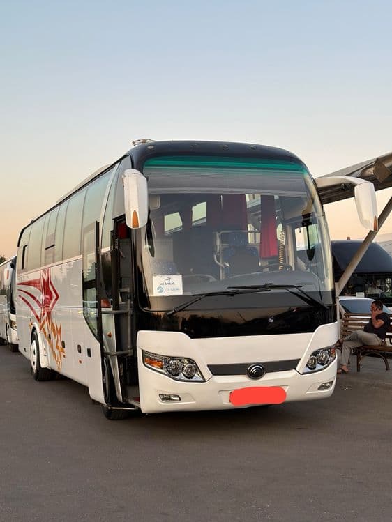 Avtobus yutong sotiladi xolati alo 43+2 faqat turizmda iwlagan — 3