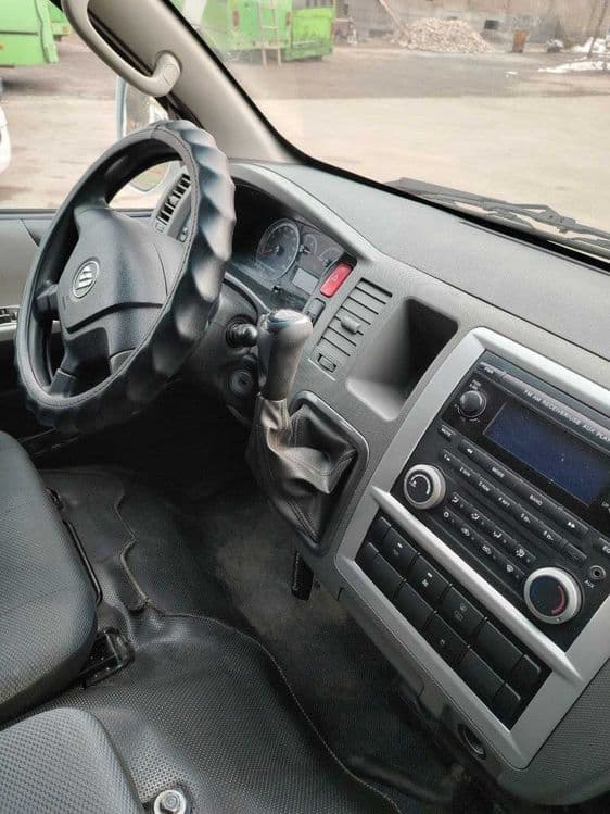Микроавтобус Foton, Zhongtong — 2