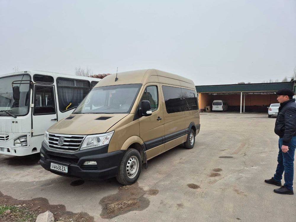 Микроавтобус Foton, Zhongtong — 6