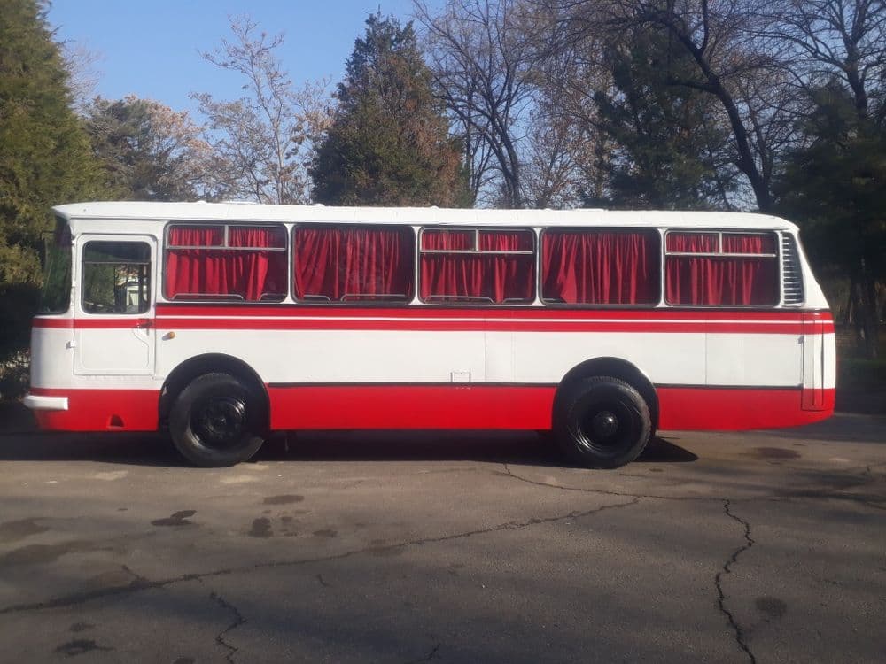 Автобус ЛАЗ 695 ретро — 3