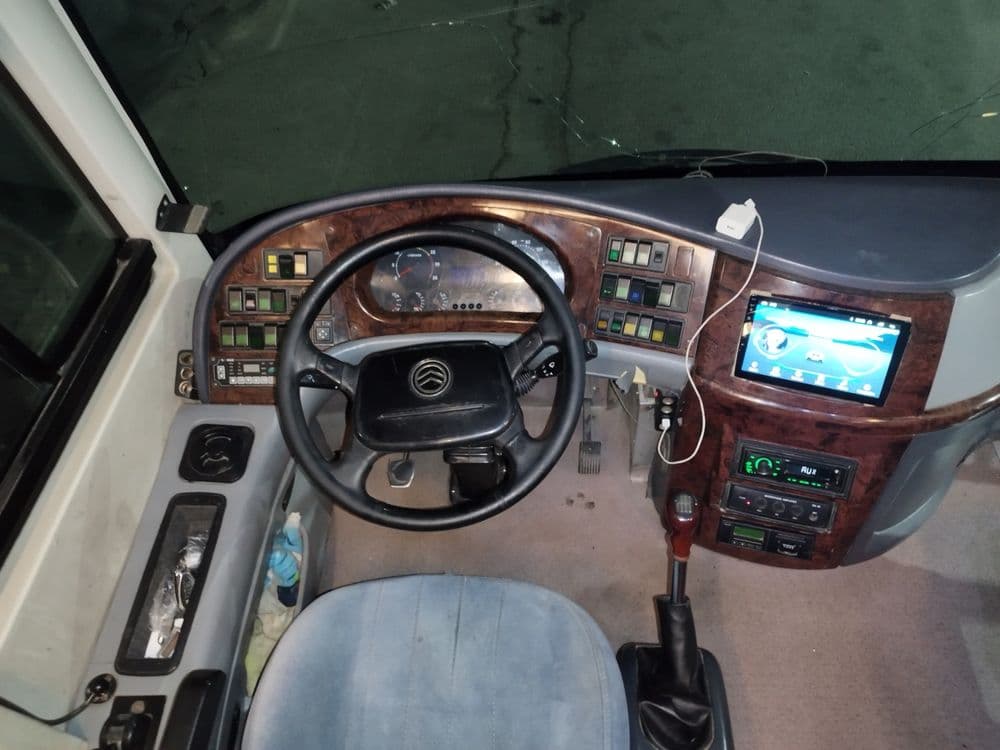 Avtobus sotiladi — 4