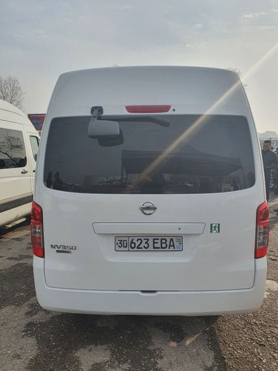 Nissan urvan 2019 — 3