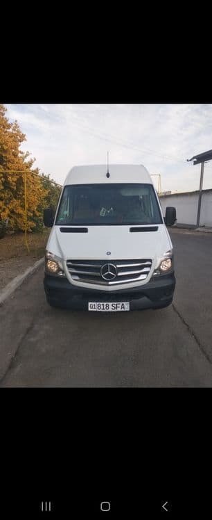 Mersedes  Sprinter — 4
