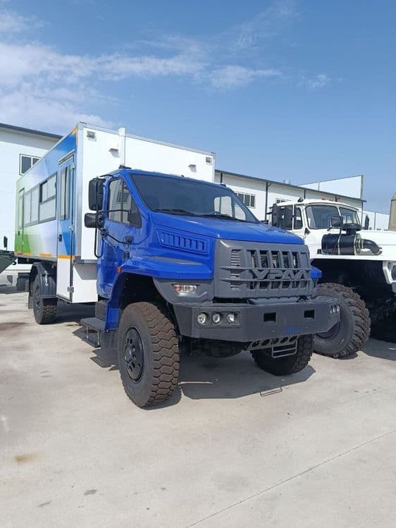 Урал вездеход вахтовая автобус 22+2 места в кабине!!! — 1