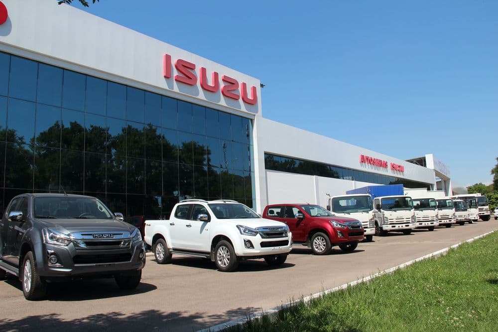 Междугородний автобус Isuzu HD50 с кондиционером — 5