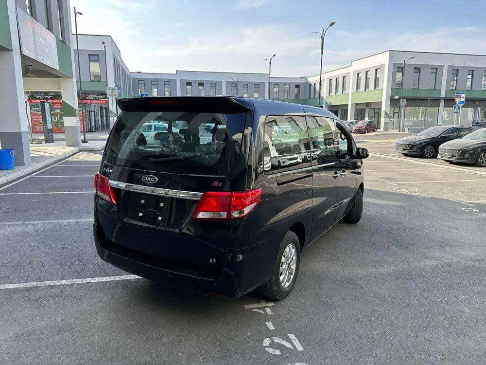 JAC M4 Refine Automat Karobka Lyuks Komfort — 3