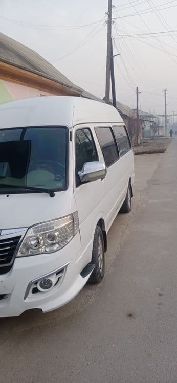 Кинг Лонг минивэн сотилади 10300 $ — 2