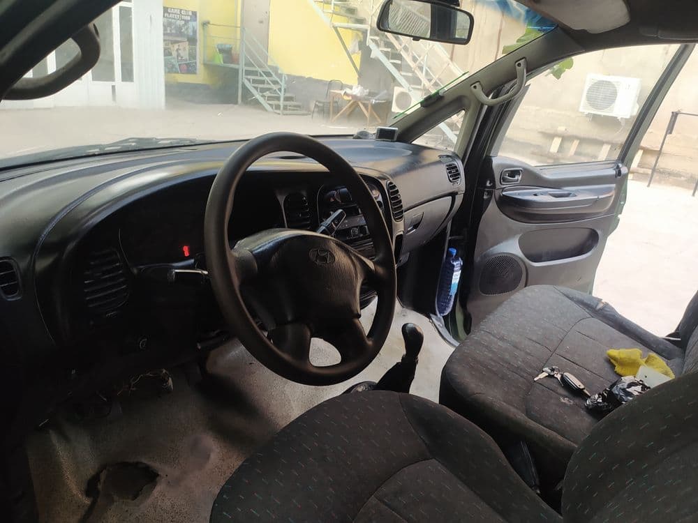 Продам Hyundai starex не спеша. Машина на уверенном ходу — 4