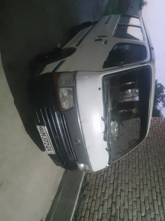 Toyota mikra avtobus sotiladi — 3
