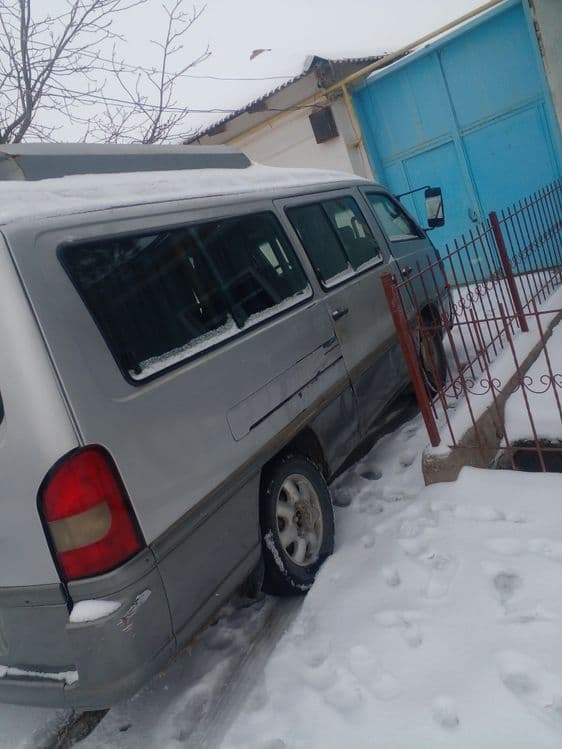 Истана сотилади 2001 йил мотор задавай яхши — 4