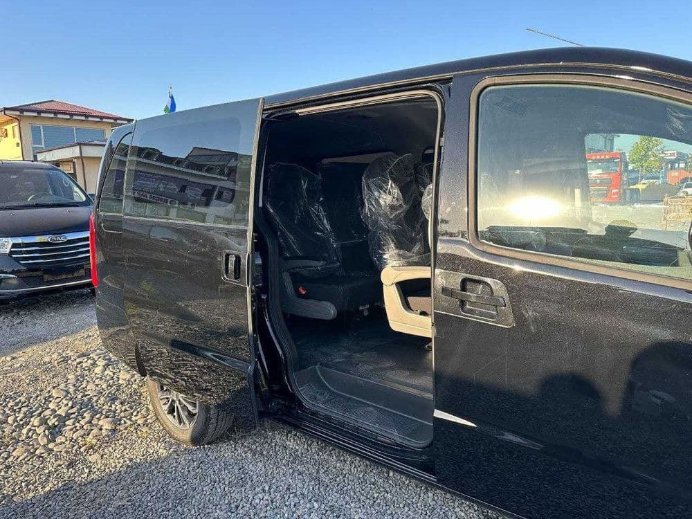 JAC M3 PLUS minibus . Sotuvda cheklanmagan miqdorda mavjud. — 2